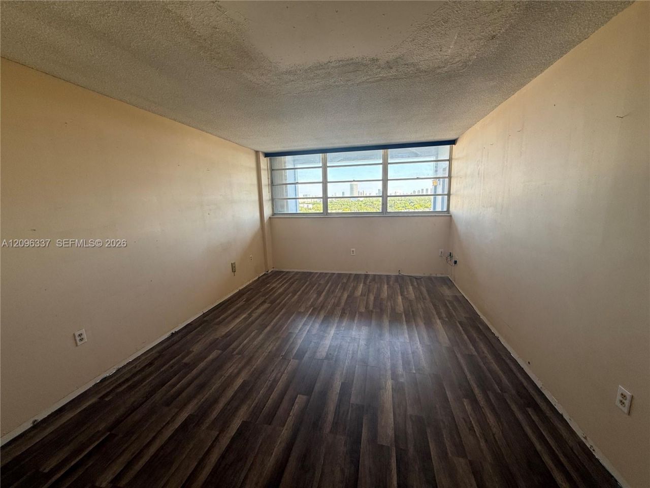 13155 Ixora Ct, Unit 1110, North Miami, FL 33181 Photo