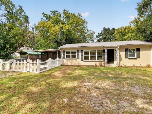706 MULBERRY STREET , FRUITLAND PARK, FL 34731