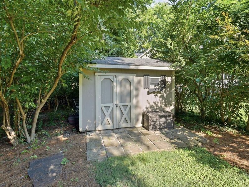 2820 Linwood Avenue, Cincinnati, OH 45208 Photo 47