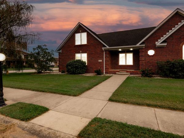 9162 Janelle Drive , Seymour, IN 47274