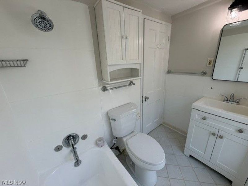 13500 Shaker Boulevard, Cleveland, OH 44120 Photo 14