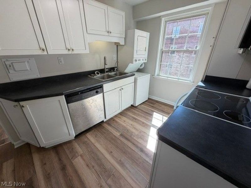 13500 Shaker Boulevard, Cleveland, OH 44120 Photo 9
