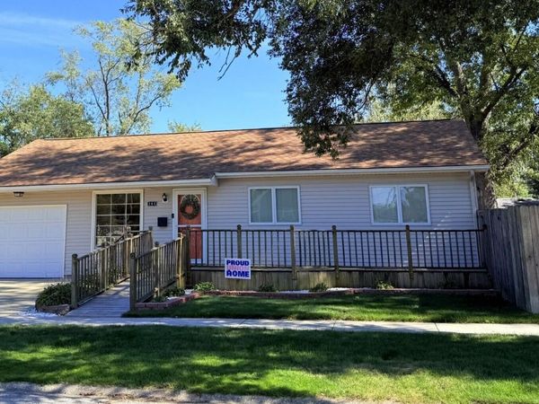 203 E Manor Drive, Griffith, IN 46319