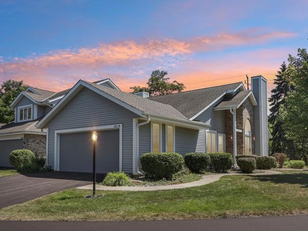 101 E Sutton PLACE, Unit A, Waukesha, WI 53188