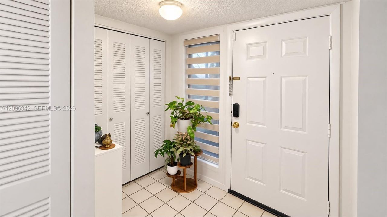 5200 NW 31st Ave, Unit 82, Fort Lauderdale, FL 33309 Photo