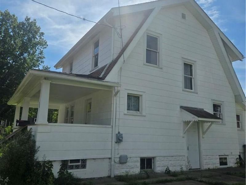 1088 Pickford, Akron, OH 44320 Photo 6