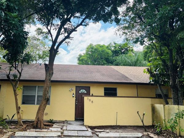 508 NW 43rd Pl , Deerfield Beach, FL 33064
