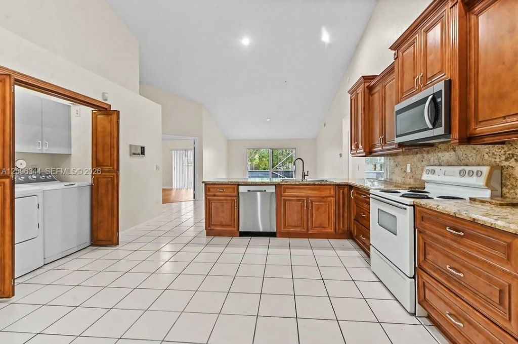 18371 Fresh Lake Way , Boca Raton, FL 33498 Photo