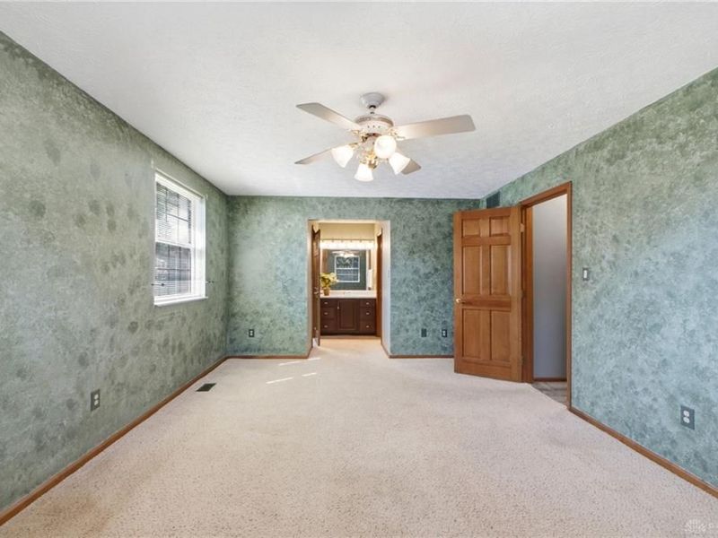 4043 Summerfield Drive, Beavercreek, OH 45432 Photo 19