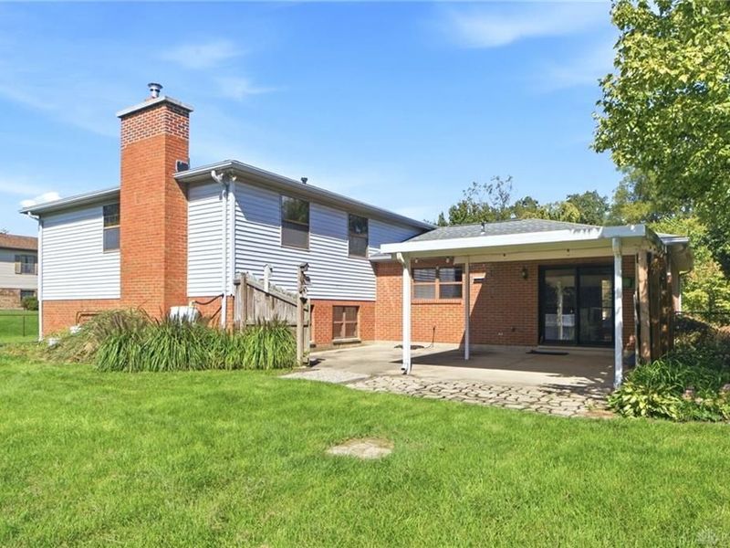 4043 Summerfield Drive, Beavercreek, OH 45432 Photo 32