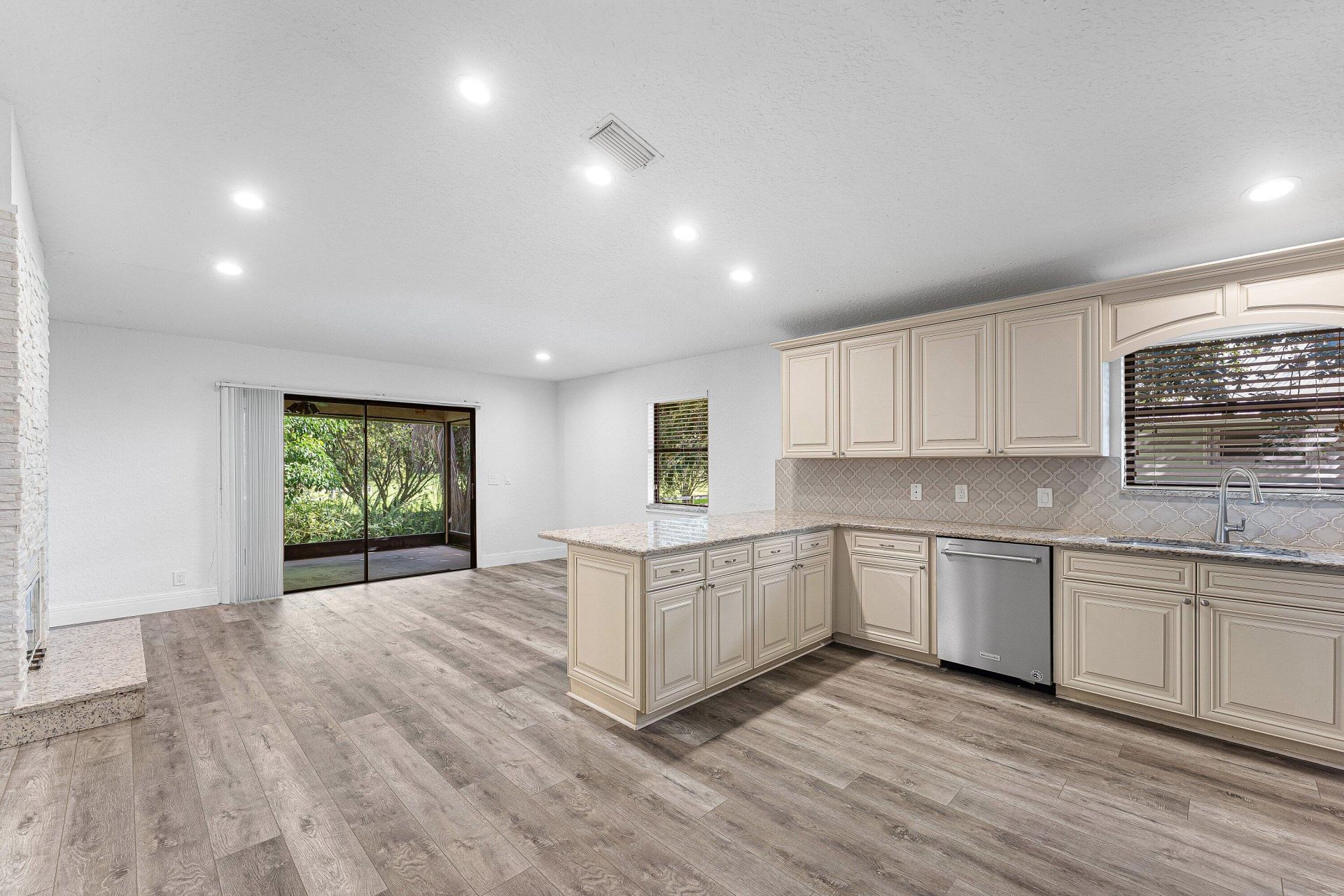13853 Sheffield Street, Wellington, FL 33414 Photo