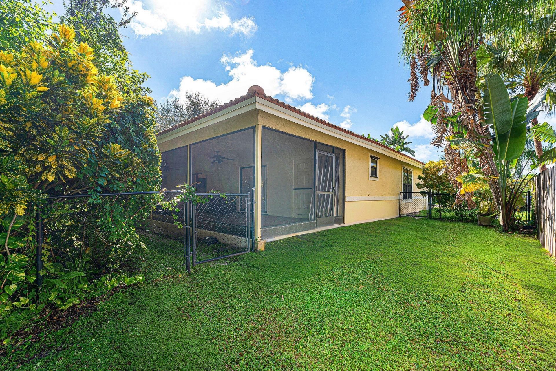 13853 Sheffield Street, Wellington, FL 33414 Photo