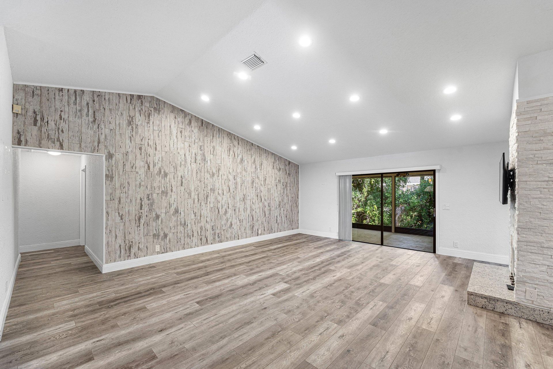13853 Sheffield Street, Wellington, FL 33414 Photo