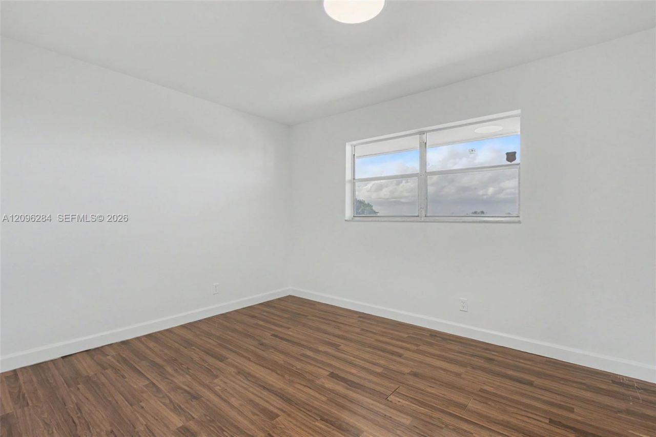 4700 Washington St , Unit 502, Hollywood, FL 33021 Photo