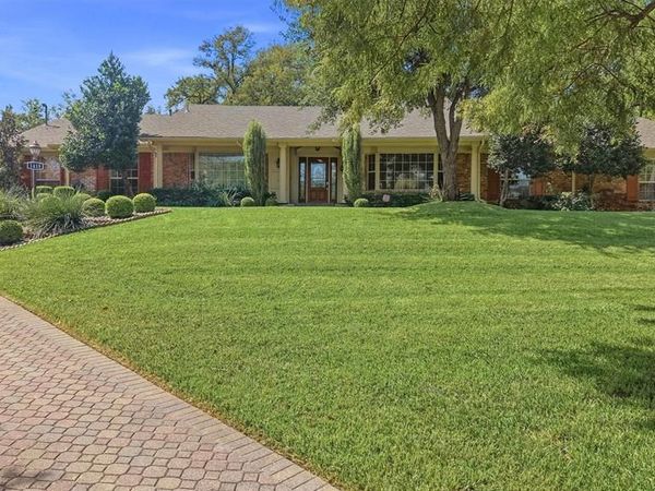 1418 Lotus Circle , Sherman, TX 75092