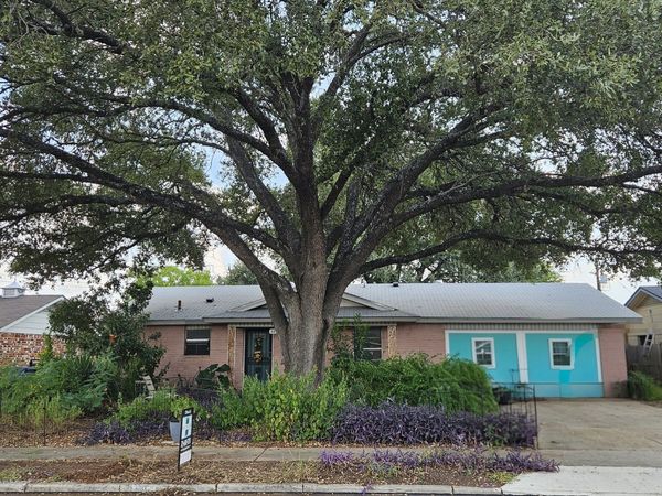 4806 WYCLIFF DR, San Antonio, TX 78220