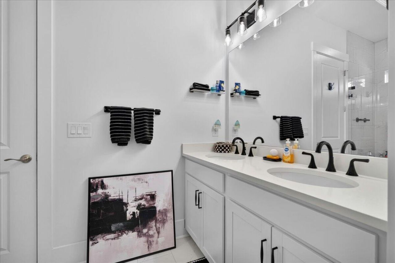 143 Summerwind Drive Photo 15
