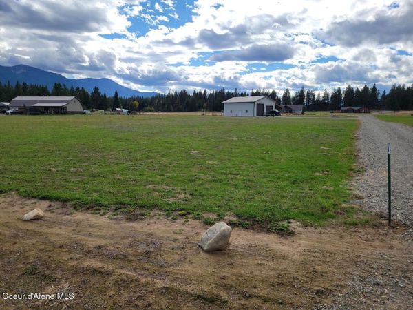 620 E Mountain View RD , Moyie Springs, ID 83845