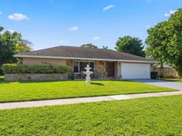 11576 SANDERLING Drive, Wellington, FL 33414