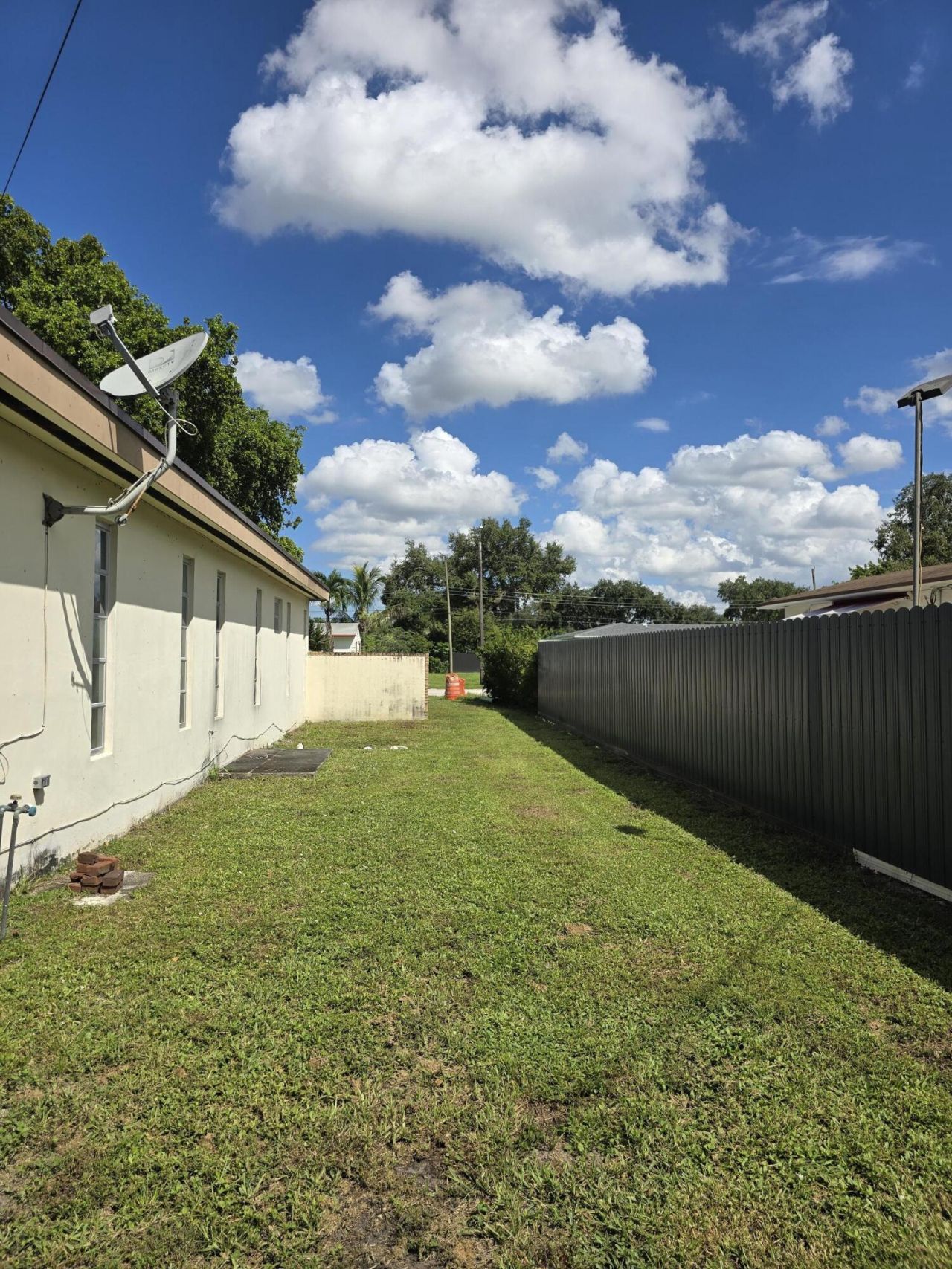 6840 SW 16th Street, Pembroke Pines, FL 33023 Photo