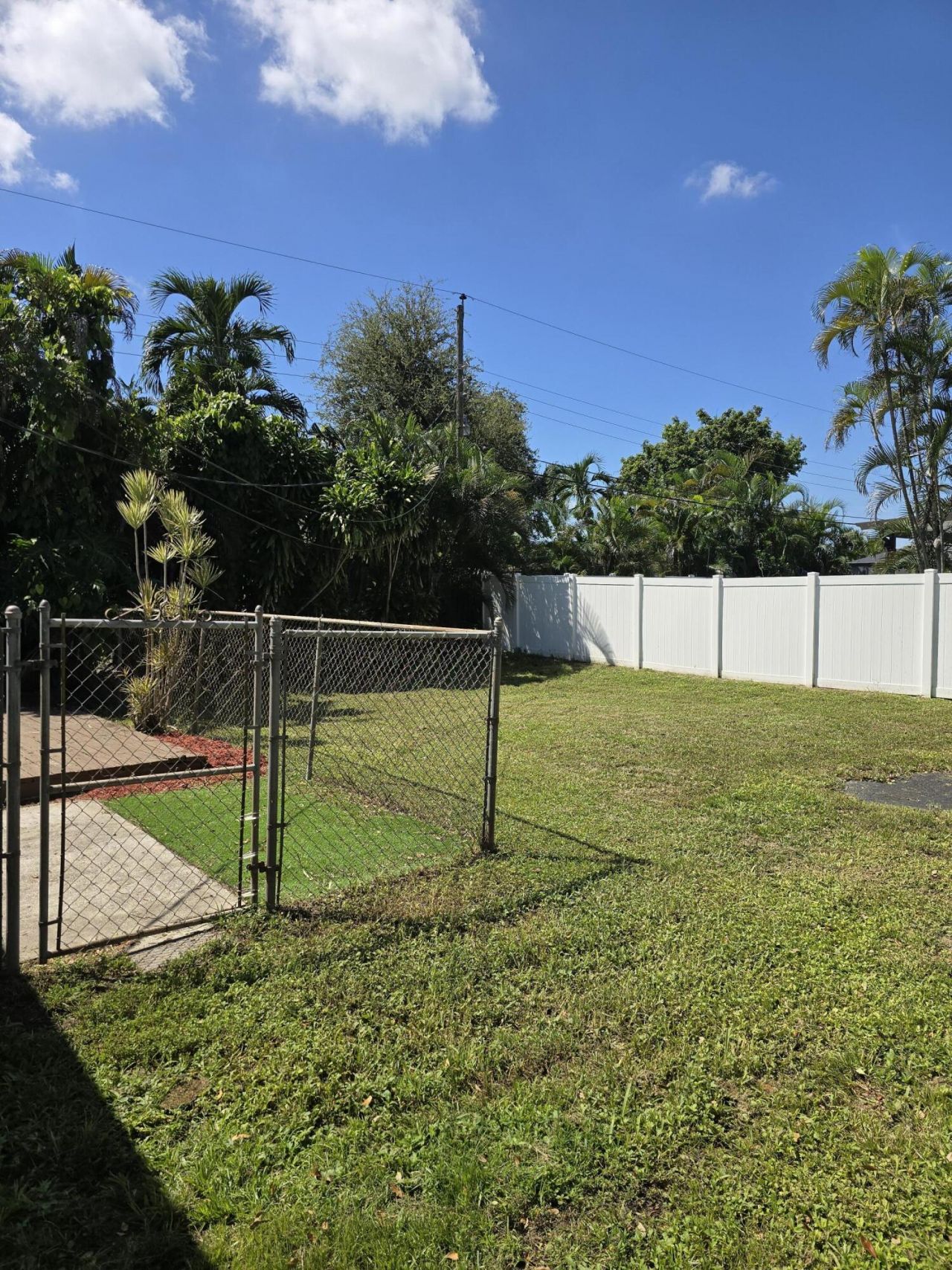 6840 SW 16th Street, Pembroke Pines, FL 33023 Photo
