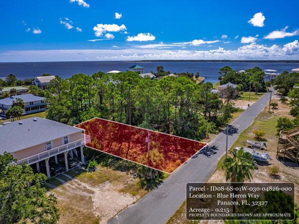 33 Blue Heron Way , Panacea, FL 32346