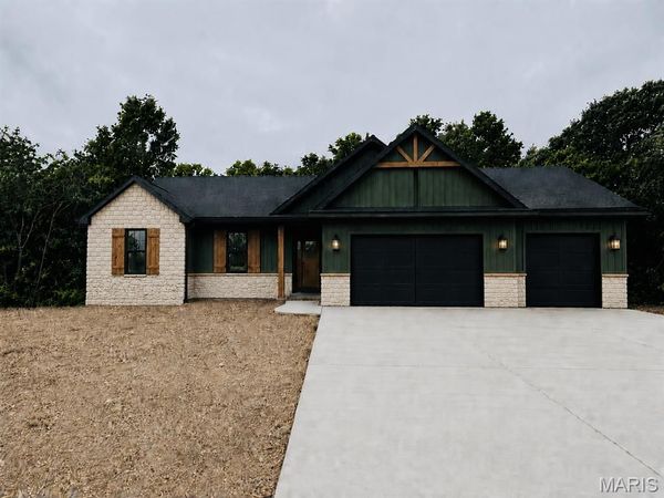 130 Bristol Ridge Drive , Troy, MO 63379