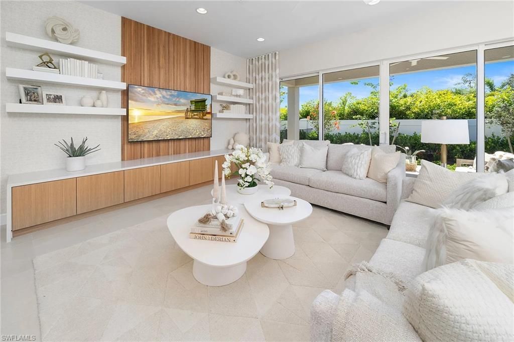 2657 Hyacinth Pl, Naples, FL 34112 Photo