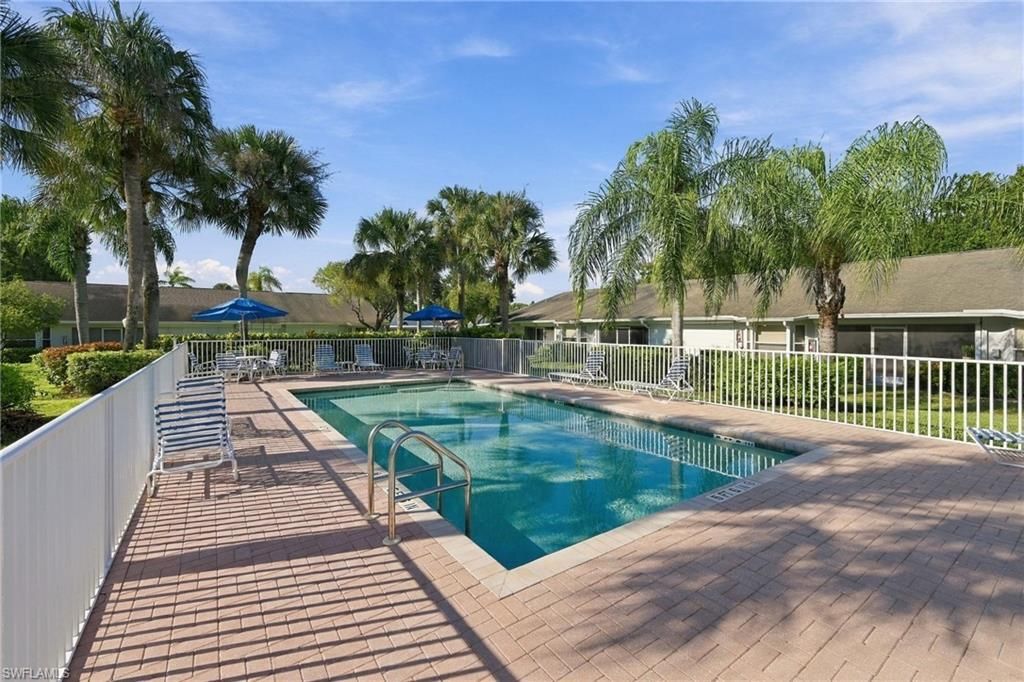 10808 King George Ln, Unit 2602, Naples, FL 34109 Photo