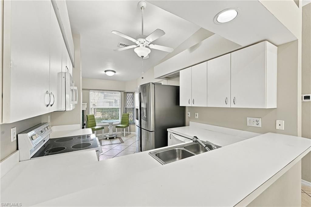 10808 King George Ln, Unit 2602, Naples, FL 34109 Photo