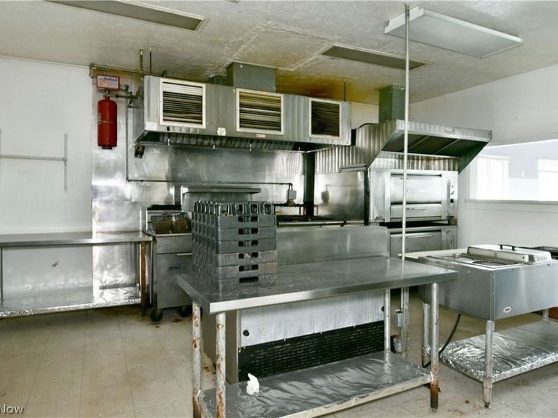 1500 Carson Salt Springs Road, Warren, OH 44481 Photo 38