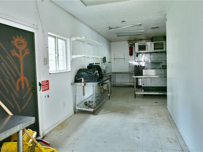 1500 Carson Salt Springs Road, Warren, OH 44481 Photo 43