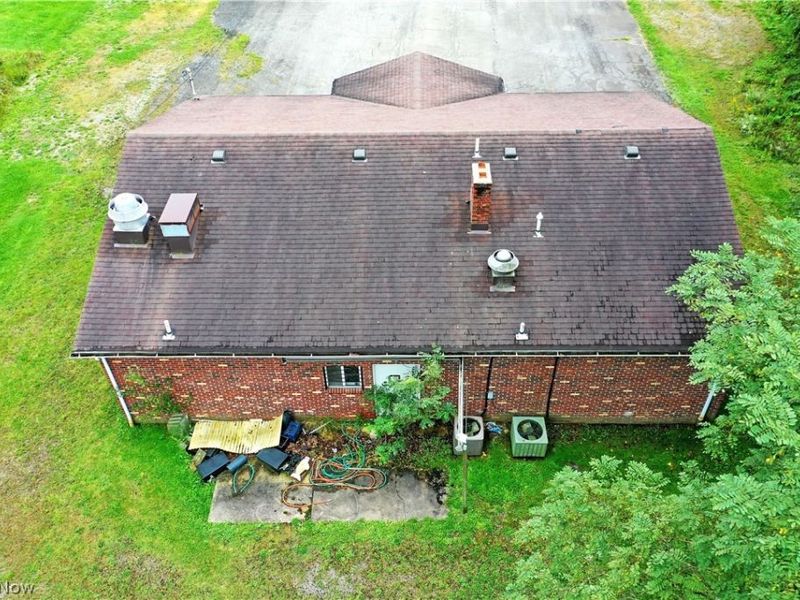 1500 Carson Salt Springs Road, Warren, OH 44481 Photo 6