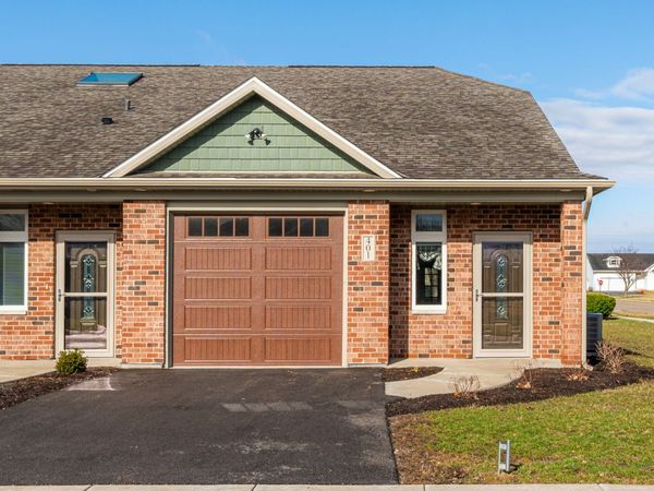 113 Cobblestone Court , Unit 113, Genoa, IL 60135