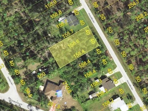12439 GASPARILLA AVENUE , PUNTA GORDA, FL 33955