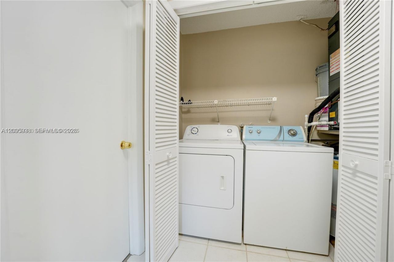 2403 SW 58th Mnr , Unit 1, Fort Lauderdale, FL 33312 Photo