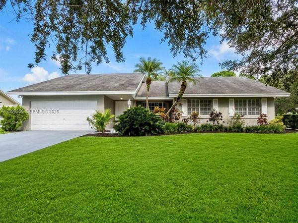 14863 SW 152nd Pl , Unit ., Miami, FL 33196