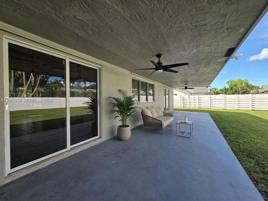 14863 SW 152nd Pl, Miami, FL 33196 Photo