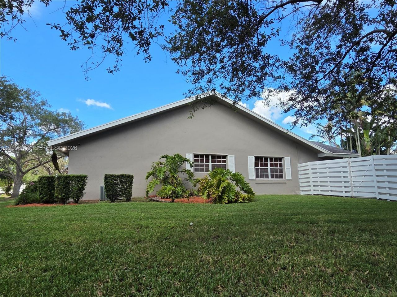 14863 SW 152nd Pl, Miami, FL 33196 Photo