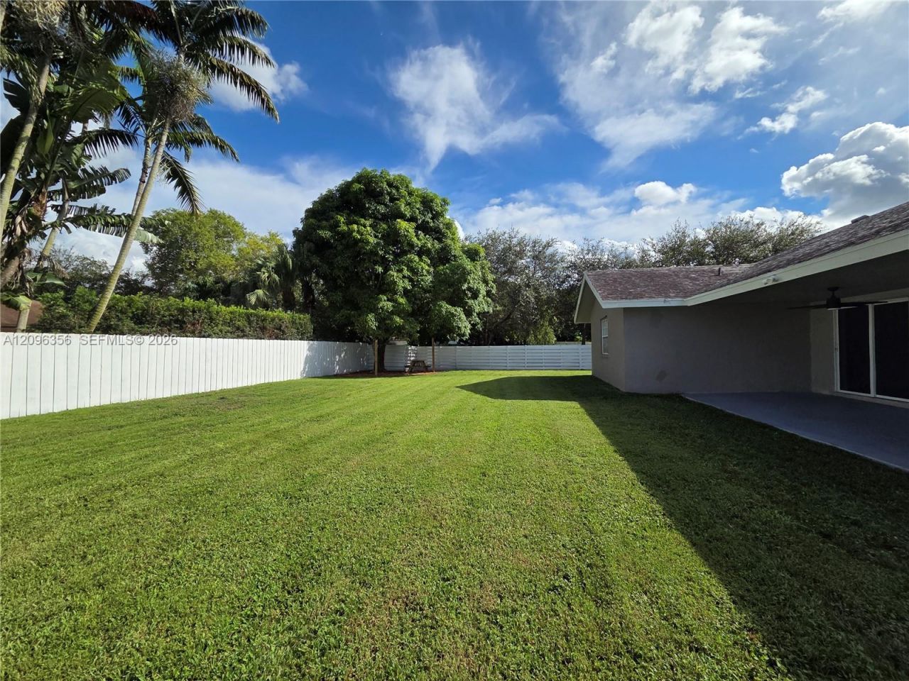 14863 SW 152nd Pl, Miami, FL 33196 Photo
