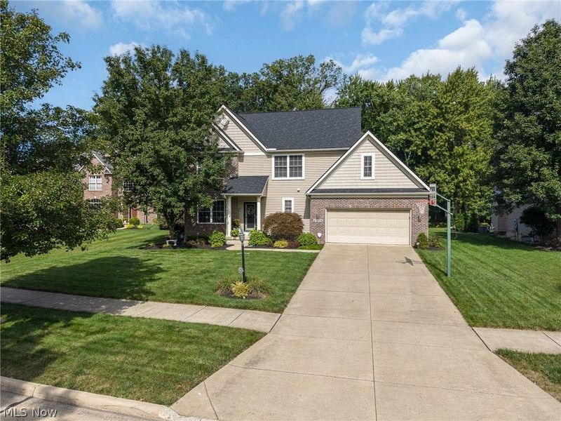 27078 Waterside Drive, Olmsted Township, OH 44138 Photo 1