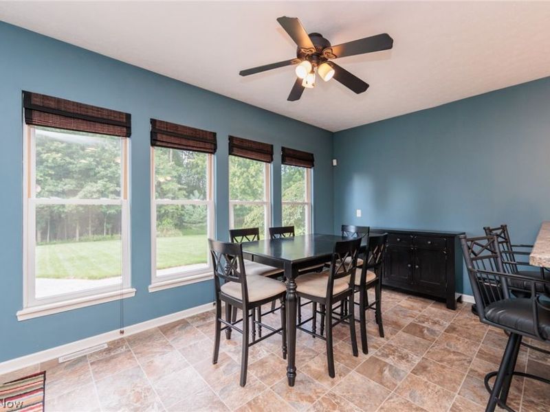 27078 Waterside Drive, Olmsted Township, OH 44138 Photo 14