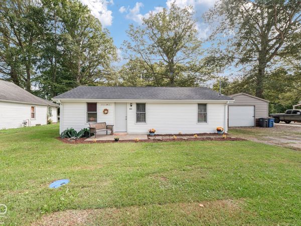 581 W 625 S, Columbus, IN 47201