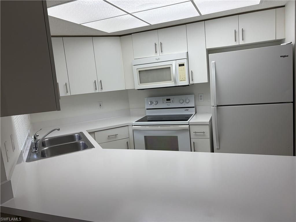 481 Quail Forest Blvd , Unit B207, Naples, FL 34105 Photo