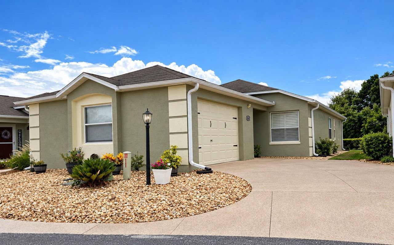 2626 Bainbridge Lane , The Villages, FL 32162 Main Photo