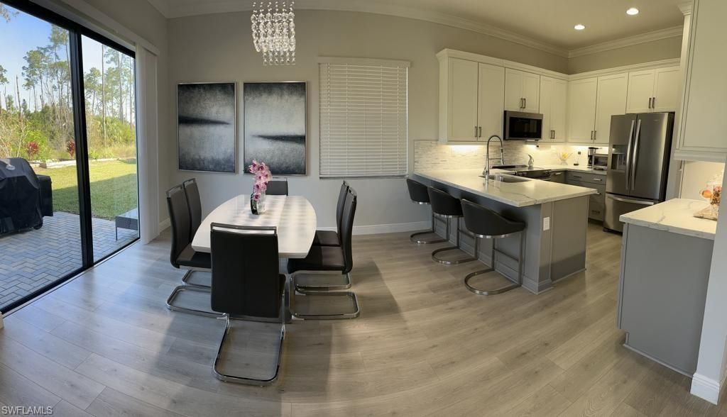 8863 Madrid Cir, Naples, FL 34104 Photo