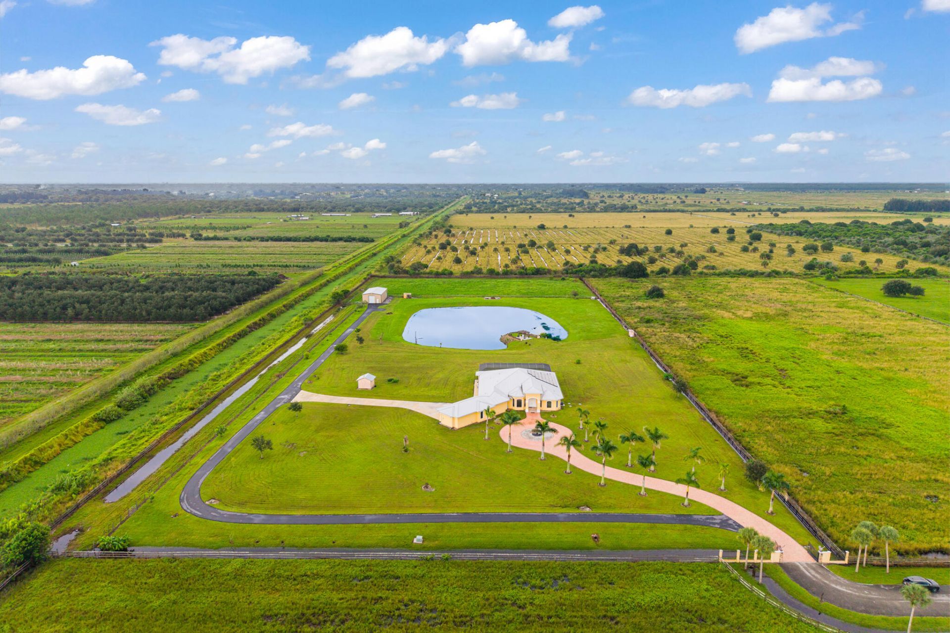 20008 Southern Star Drive, Fort Pierce, FL 34945 Photo