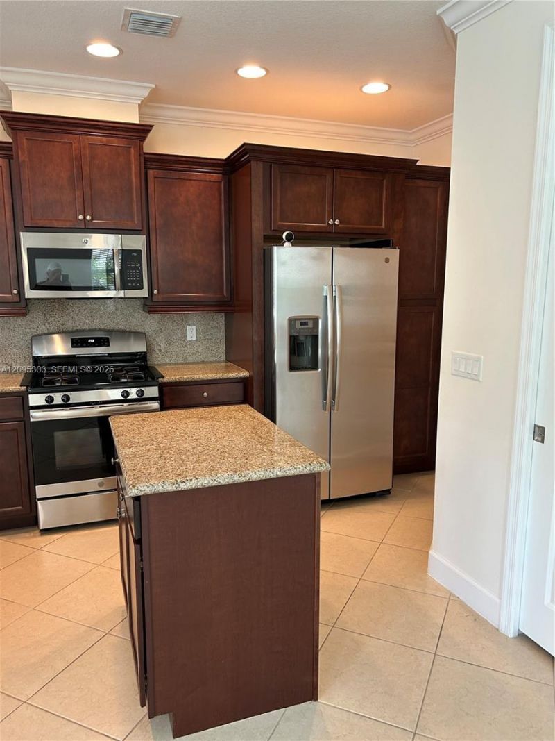 2979 NW 124th Way , Sunrise, FL 33323 Photo