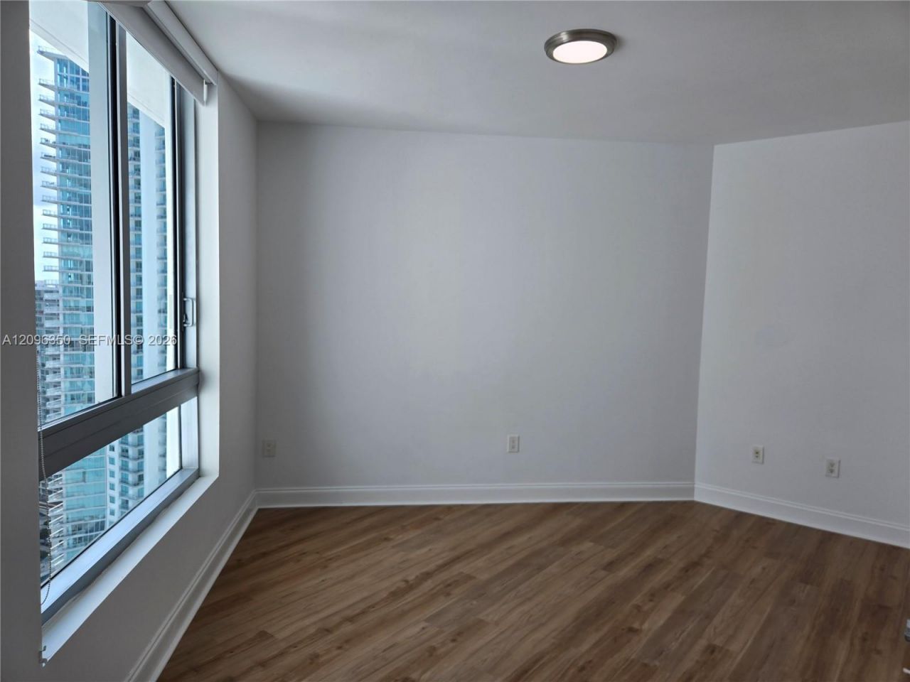 350 S Miami Ave, Unit 3708, Miami, FL 33130 Photo