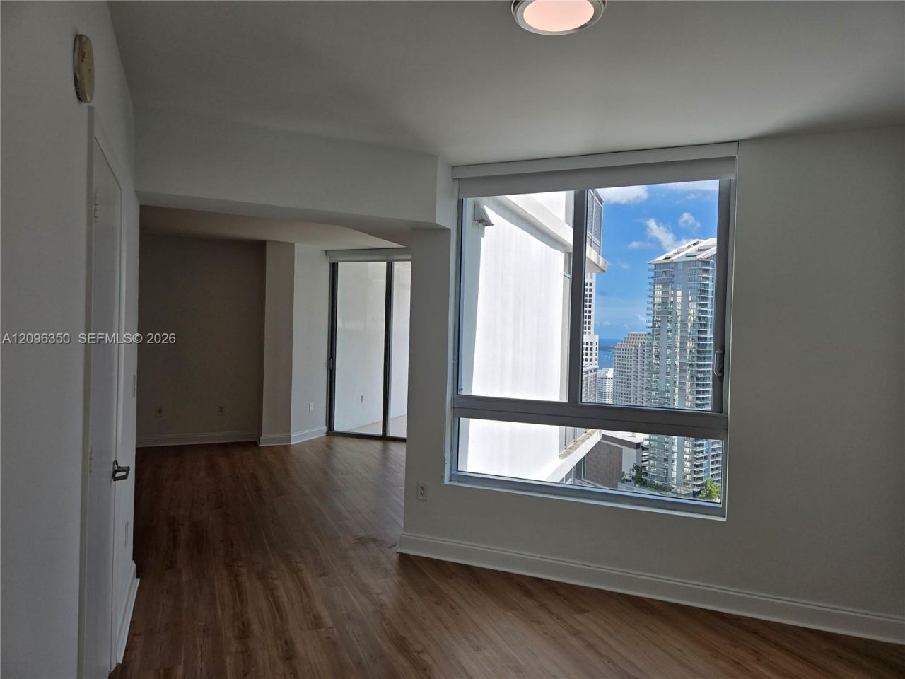 350 S Miami Ave, Unit 3708, Miami, FL 33130 Photo